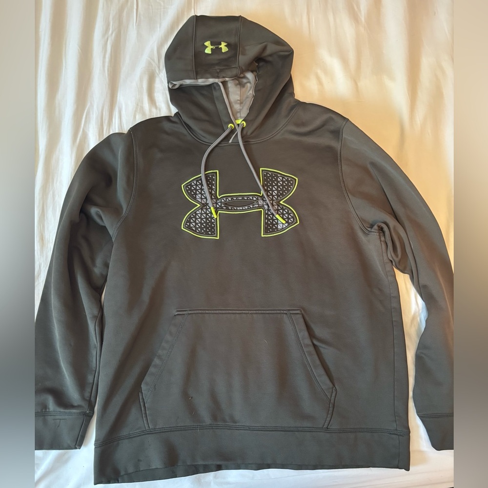 Under Armour Hoodie